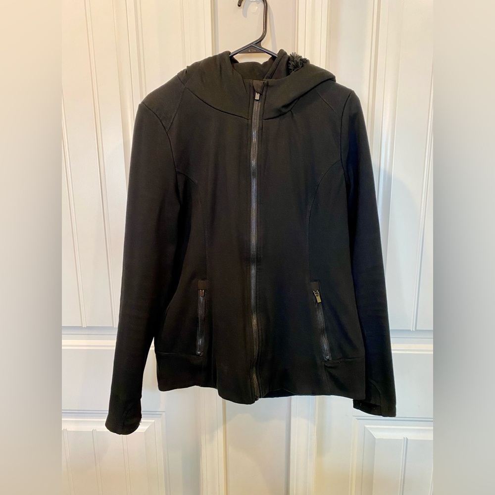 Women’s 90 Degrees Black Zip Up Jacket Size M